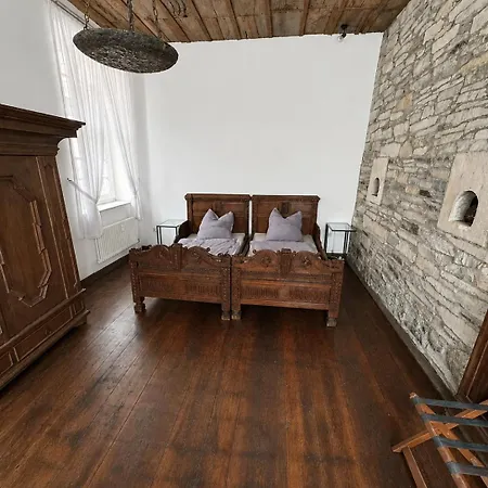 Flats Historic 3 4 Bett Apartment, 2 Schlafzimmer, Smarttv, Kuechenzeile *